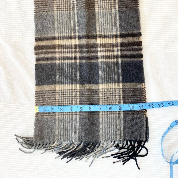 Fraas Cashmere Plaid Scarf - Picture 2 of 9